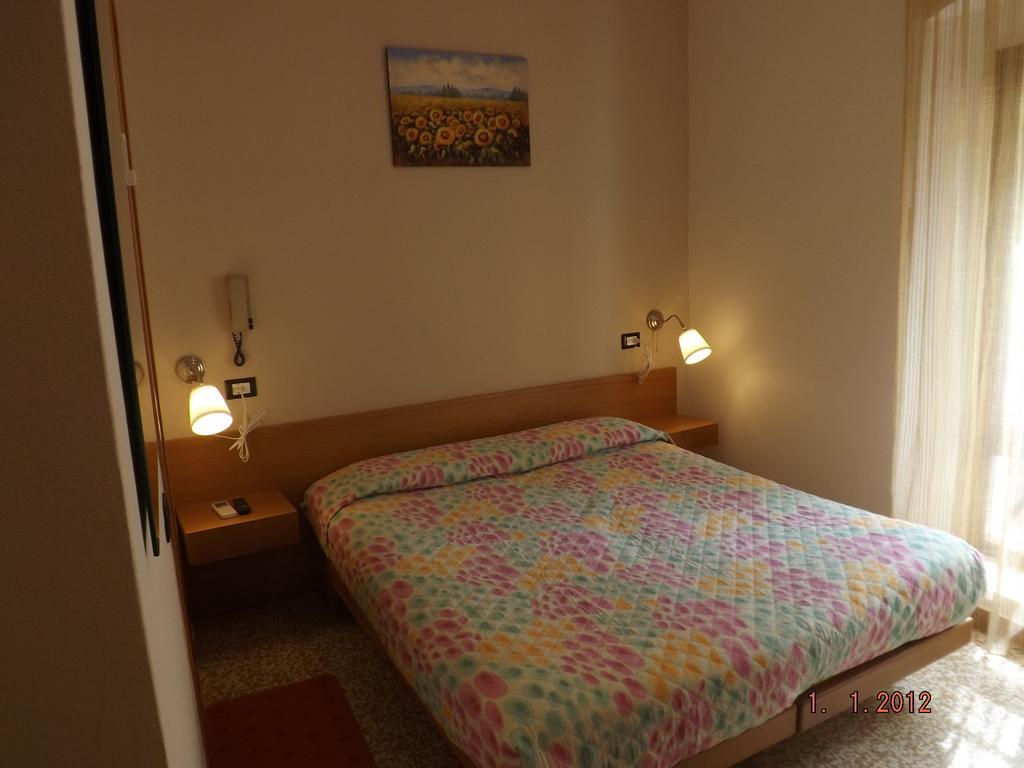 Albergo Dal Baffo Лацизе Экстерьер фото